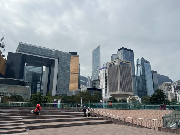 荀令 作品